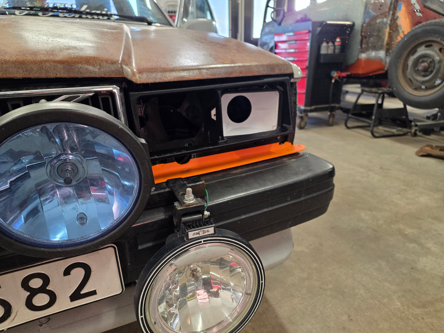 Race3D Volvo 740 USA Komplett for Volvo 740 — installed on vehicle