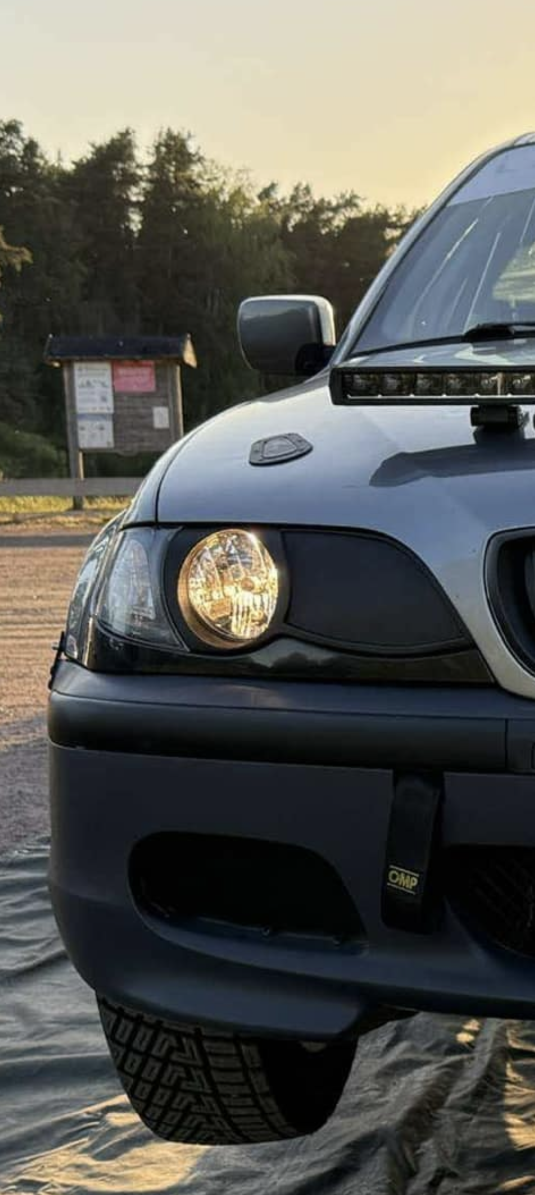 Bmw E46 light replacement