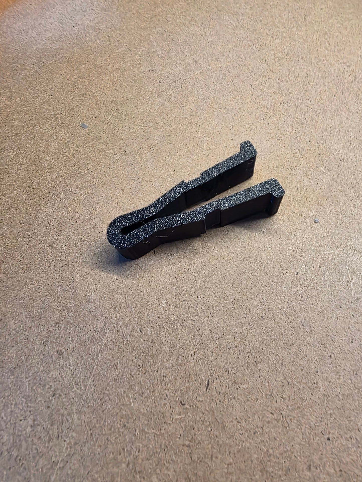 Race3D Volvo 740 USA Fäste Övre for Volvo 740 — product photo, 3D-printed in Sweden by Race3D