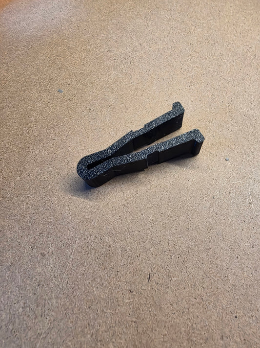 Race3D Volvo 740 USA Fäste Övre for Volvo 740 — product photo, 3D-printed in Sweden by Race3D