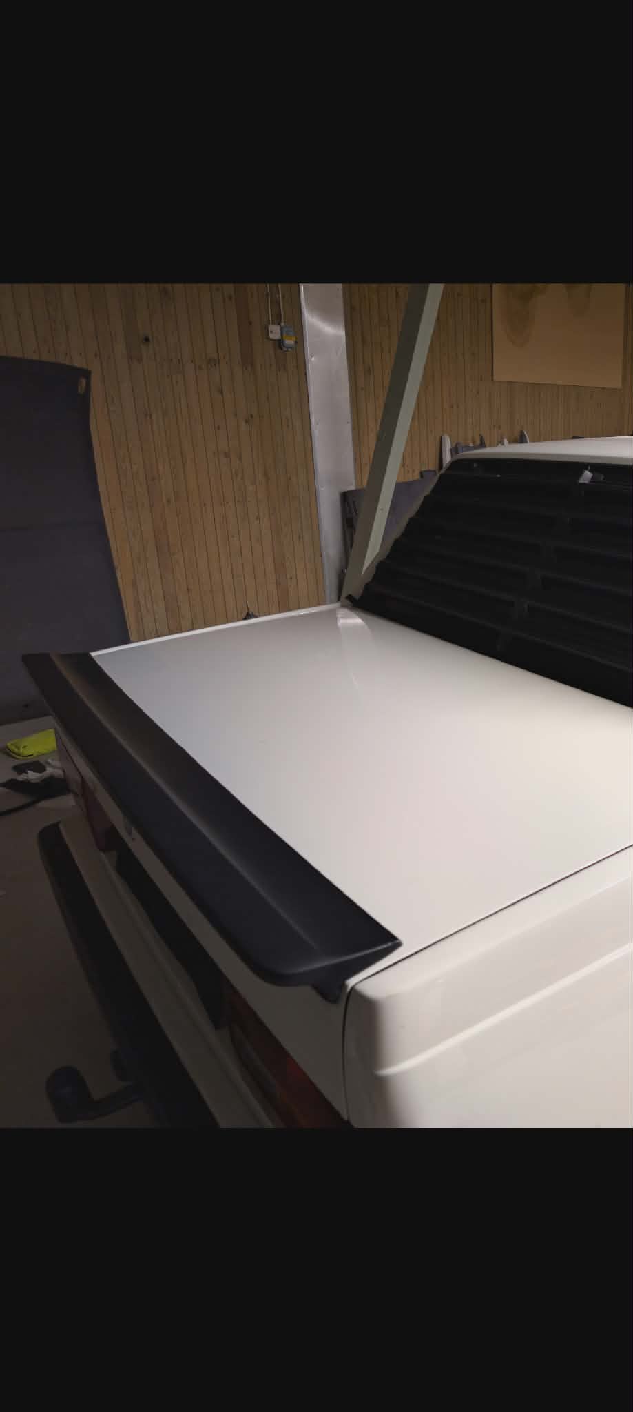 Race3D Ankvinge till Volvo 740 – Korrekt originalkopia for Volvo 740 — installed on vehicle