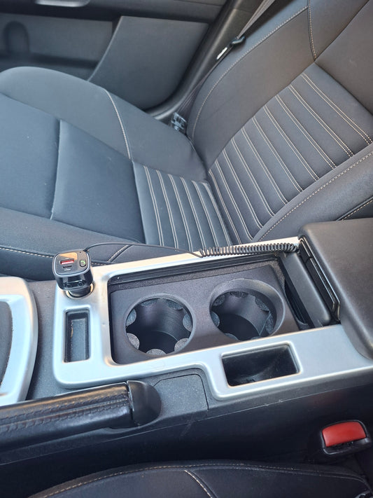 Race3D Volvo V50 mugghållare for Volvo V50 — 3D-printed aftermarket part, made in Sweden